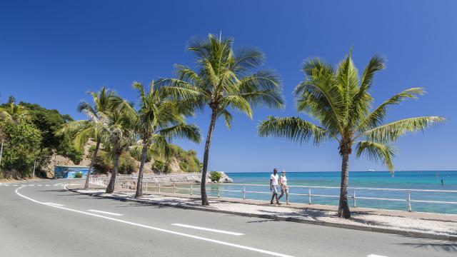 Walk from the Baie des Citrons to Nouméa, capital of New Caledonia.