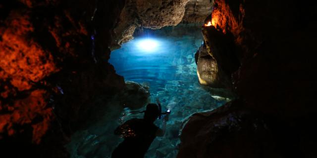 PMT at the Luengoni and Inagoj caves in Maré, Loyalty Islands of New Caledonia.