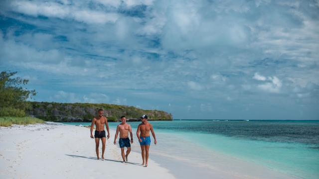 Relaxing on the beach of the îlot Moro on Île des Pins, New Caledonia.