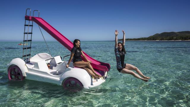 Relaxation on the lagoon at the Poé Fun Loc nautical base in Bourail, New Caledonia.