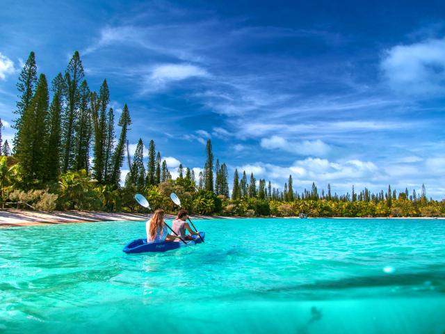 Canoeing in Kanuméra Bay on Île des Pins