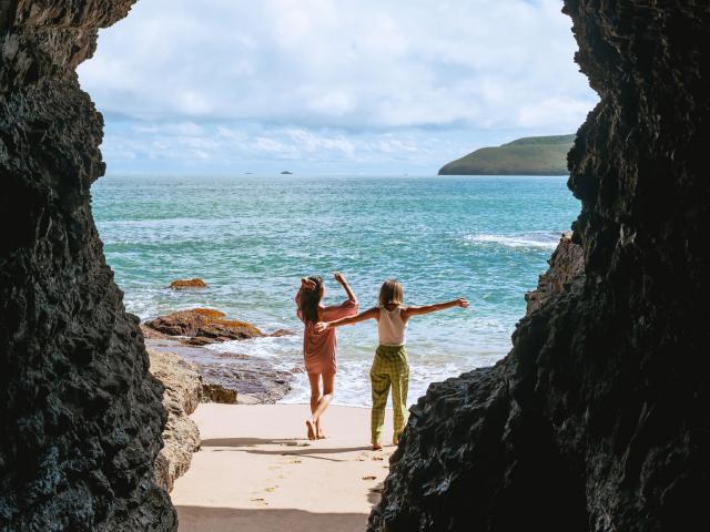 Relaxation at the Roche Percée, Bourail