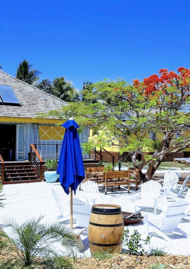 Beach House Lodge at Boat-Pass