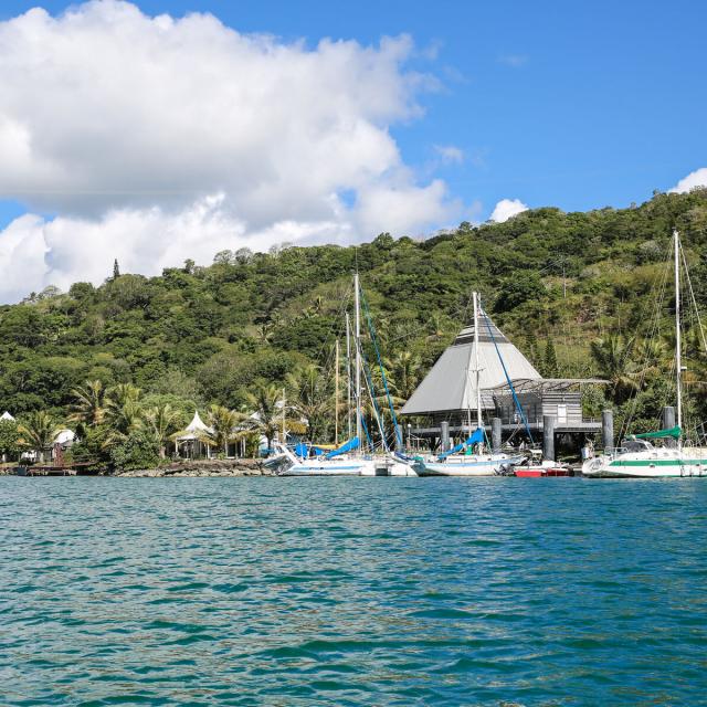 Hienghène Marina and Tourist Office