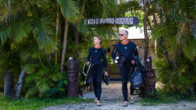 Scuba diving at Île des Pins