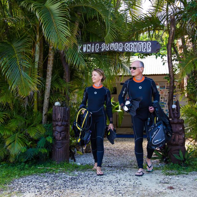Scuba diving at Île des Pins