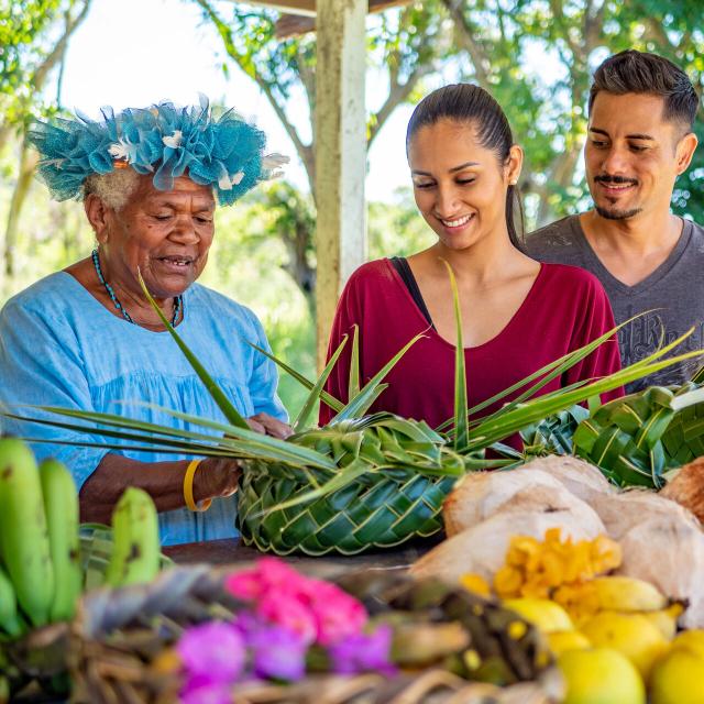 Wenene women's market in Thio