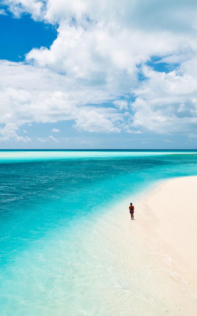 Mouli lagoon and beach in Ouvéa, Loyalty Island, New Caledonia.
