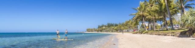 Paddle along Anse Vata beach, Nouméa