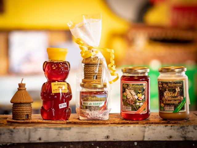 Honey jars from New Caledonia