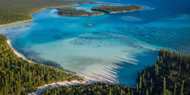 Vue aérienne de la baie d'Oro à l'Île des Pins