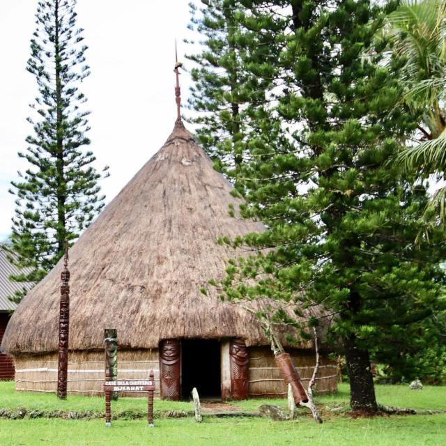 Instagram #hienghene