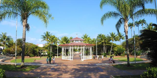 Place des Cocotiers, Nouméa