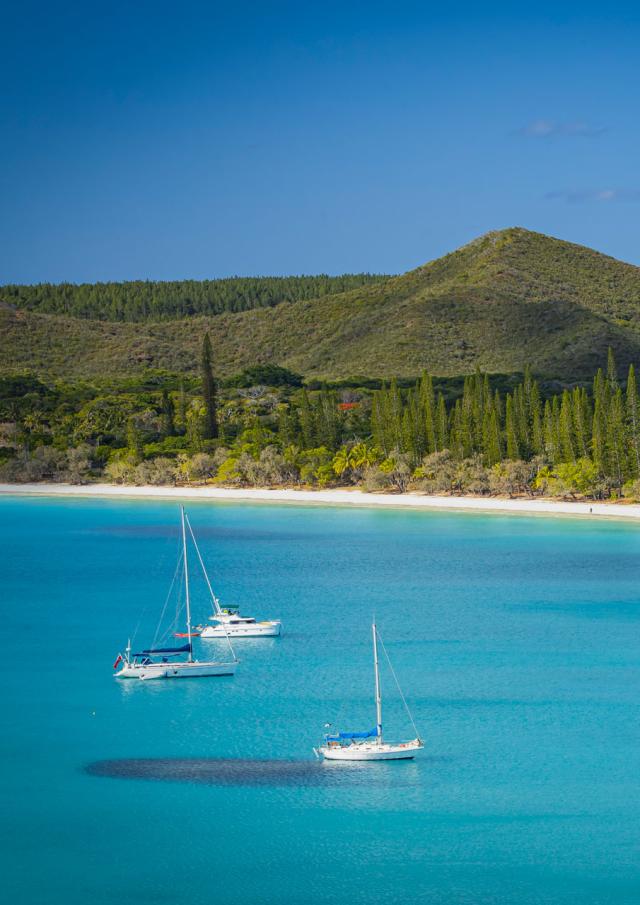Sailing boat on the Isle of Pines