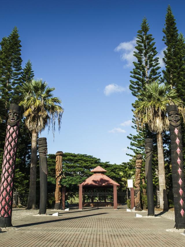 Place Georges Guillermet à La Foa