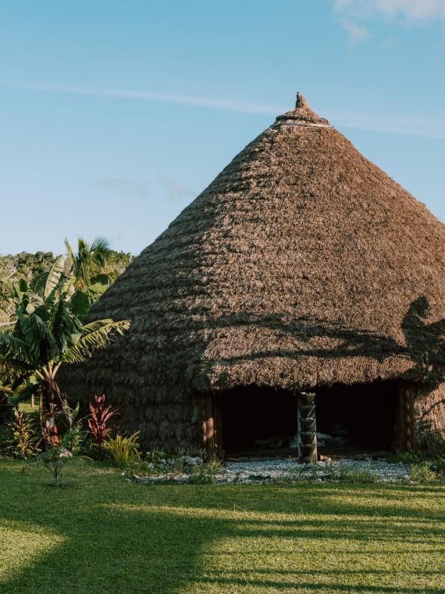 Grande Chefferie Du District De Wetr Lifou Henry Maillet 2032 05 02