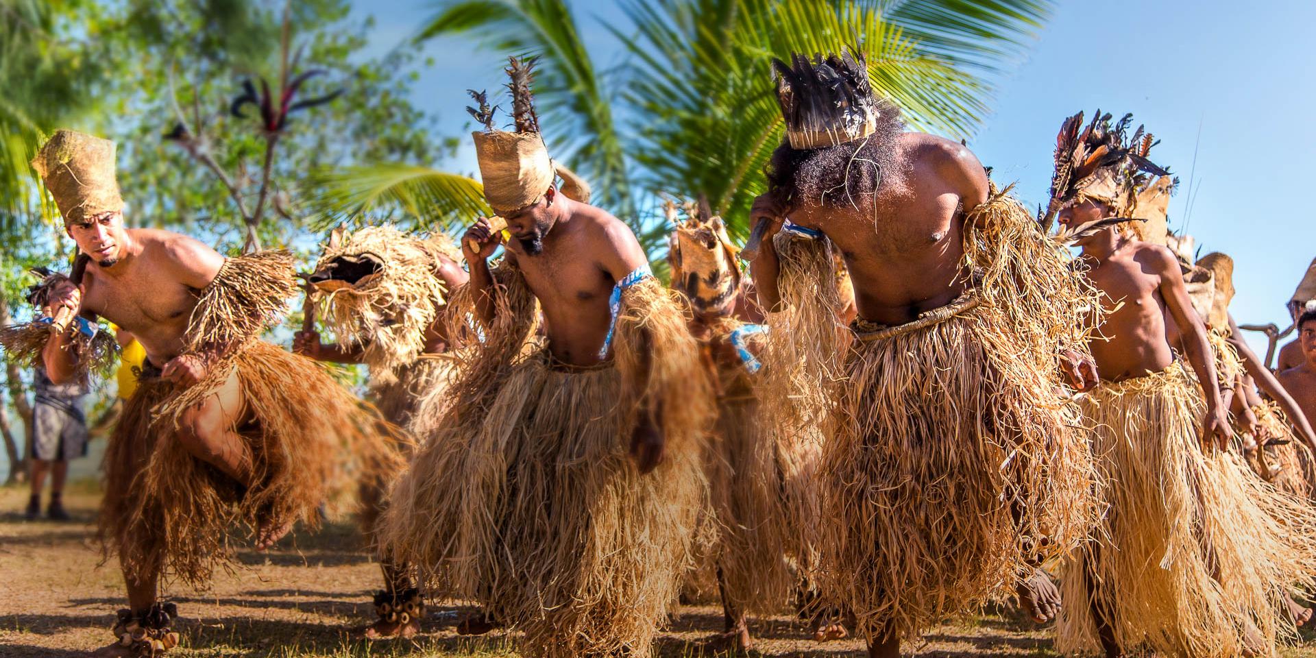 Cultures authentiques en NouvelleCalédonie NouvelleCalédonie Tourisme Le site officiel du