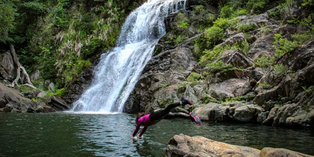 Parcourir les sentiers de Grande Randonnée dans le Nord de la Nouvelle-Calédonie