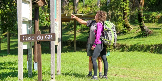 Parcourir les sentiers de Grande Randonnée dans le Nord de la Nouvelle-Calédonie