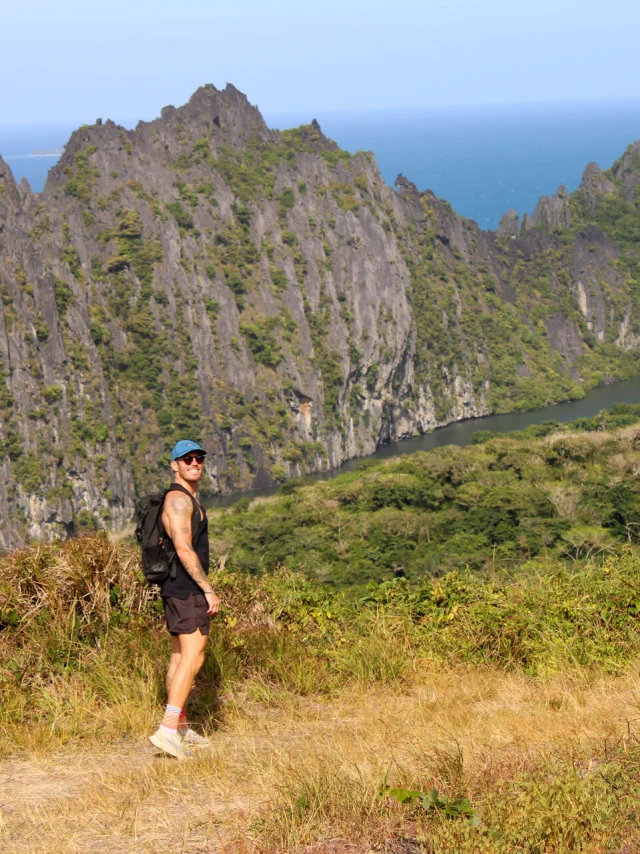 Ga Wivaek hiking in Hienghene