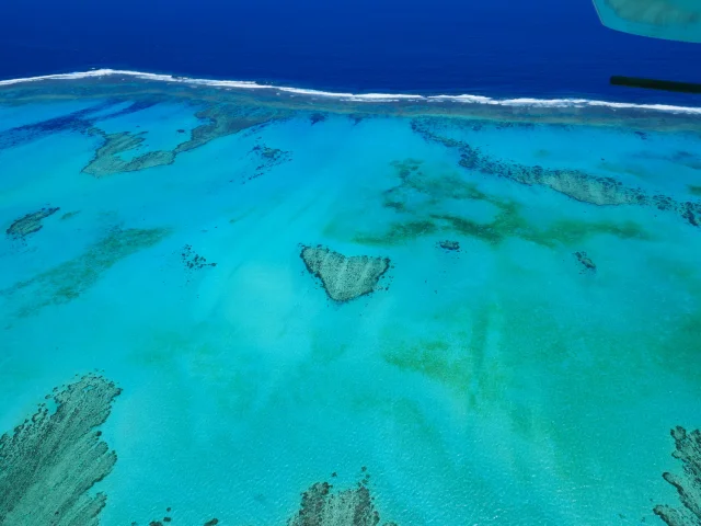 Survol du lagon de Poé, Nouvelle-Calédonie